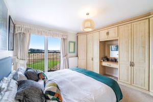 Photo 25- click for photo gallery